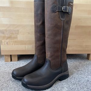 Ariat Women’s Belford GTX crossover boot